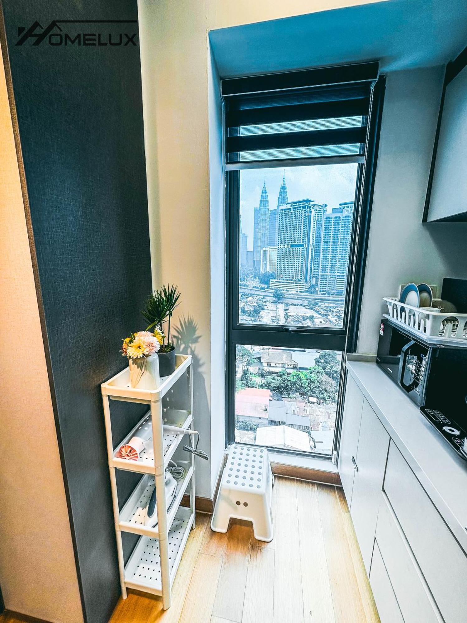 The Colony By Infinitum Best Pool View Klcc Trx Merdeka 118 Kl Tower 쿠알라룸푸르 외부 사진