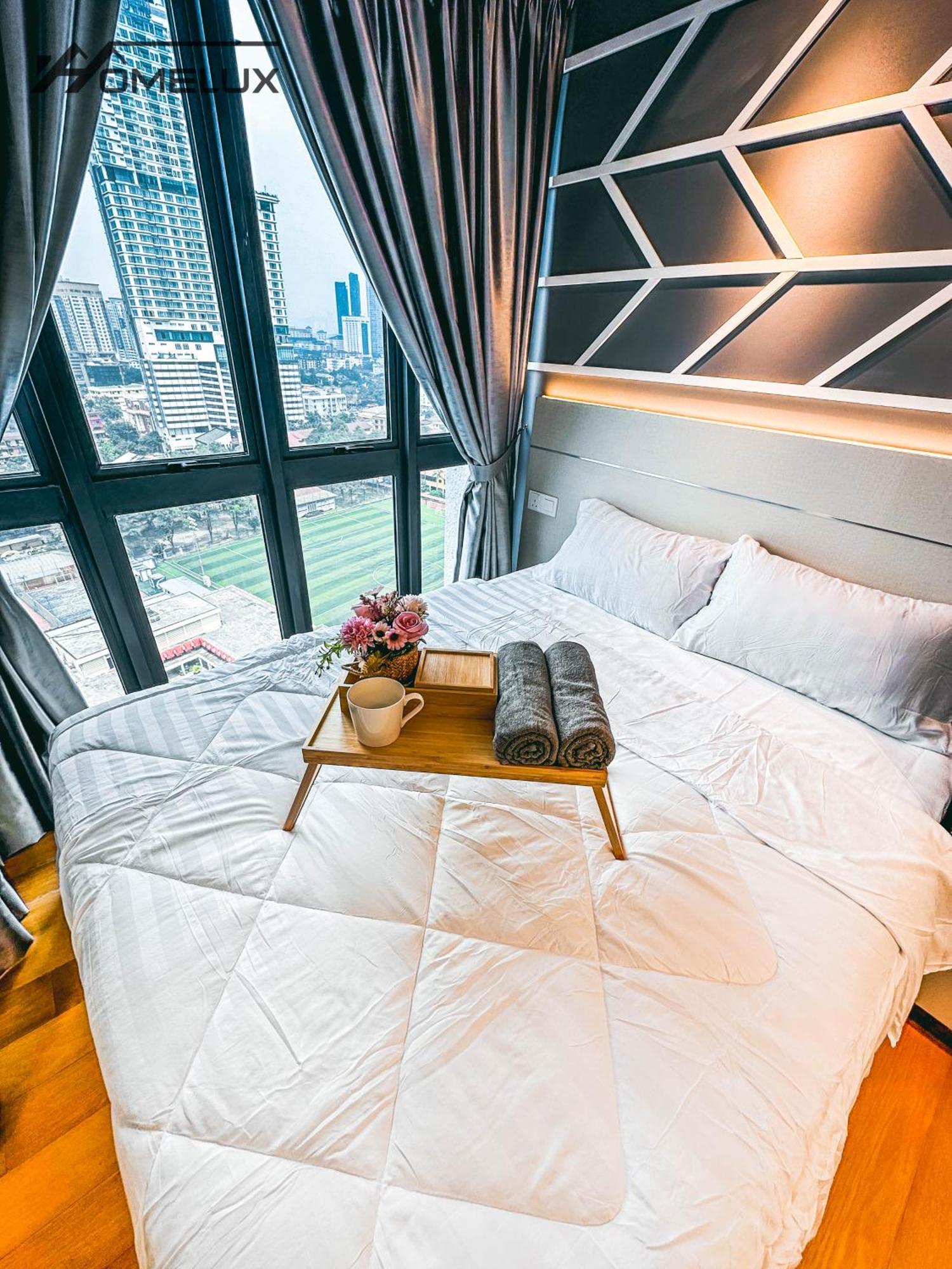The Colony By Infinitum Best Pool View Klcc Trx Merdeka 118 Kl Tower 쿠알라룸푸르 외부 사진